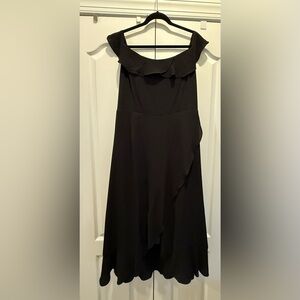 Women’s city chic black dress